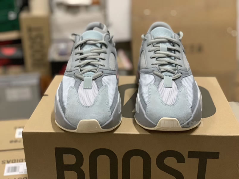 yeezy boost 700 salt outfit